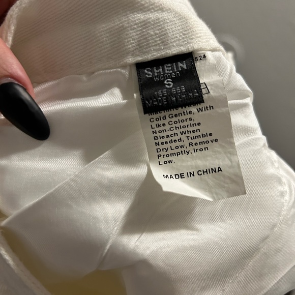 NWOT White Denim Skirt - Picture 4 of 4